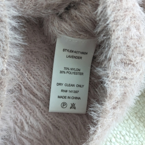 ASTR The Label Yara Shrug Set - Lavender - Picture 5 of 10